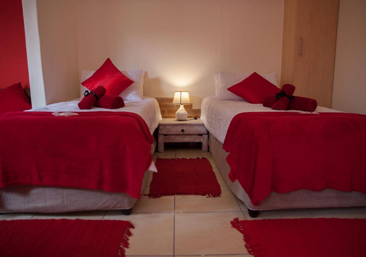 Stay Cleverly Self Catering Apartments Walvis Bay Ngoại thất bức ảnh
