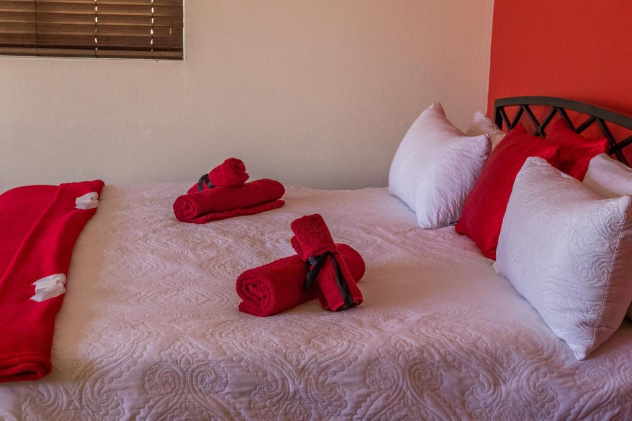 Stay Cleverly Self Catering Apartments Walvis Bay Ngoại thất bức ảnh
